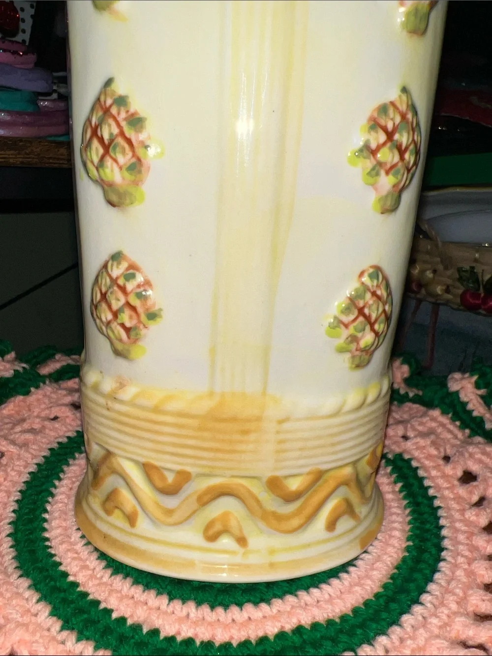 Vintage Italian Majolica Ceramic Oval Pasta Storage Canister Artichoke Top